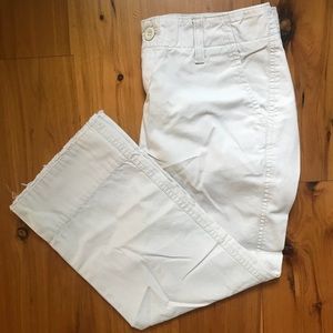 EUC Gap cropped dress pants in beige